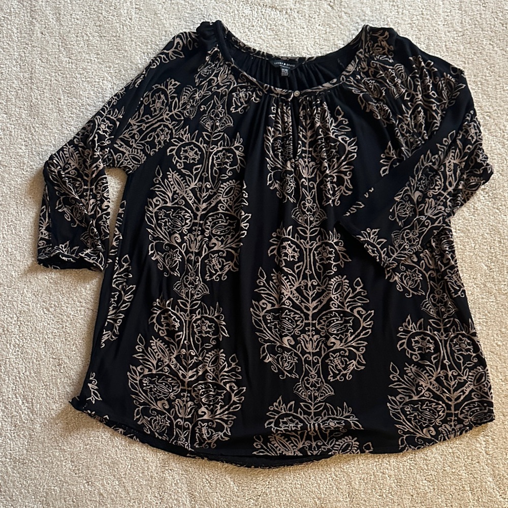 Lucky Brand Black and Cream Patterned Blouse